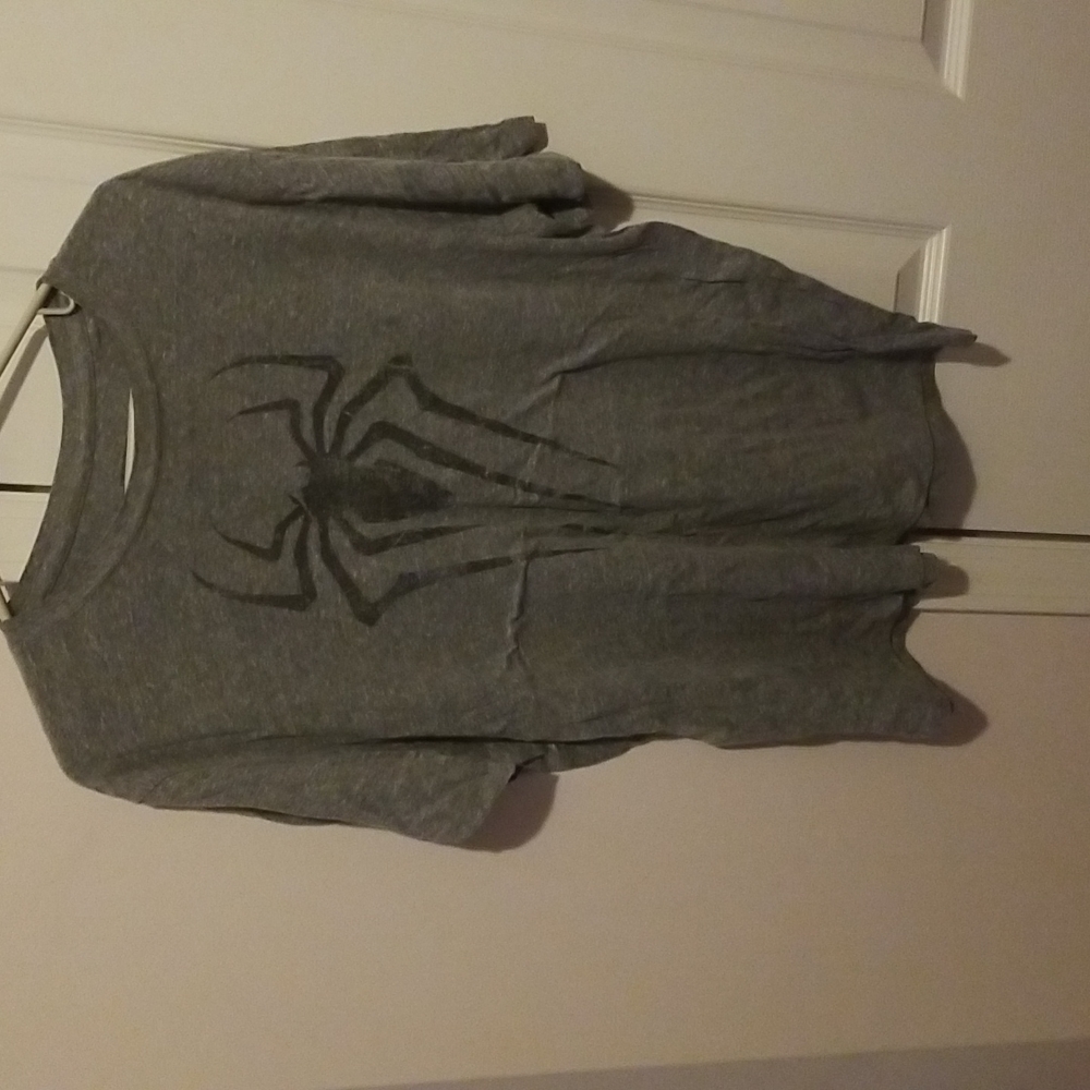 Super hero graphic tee